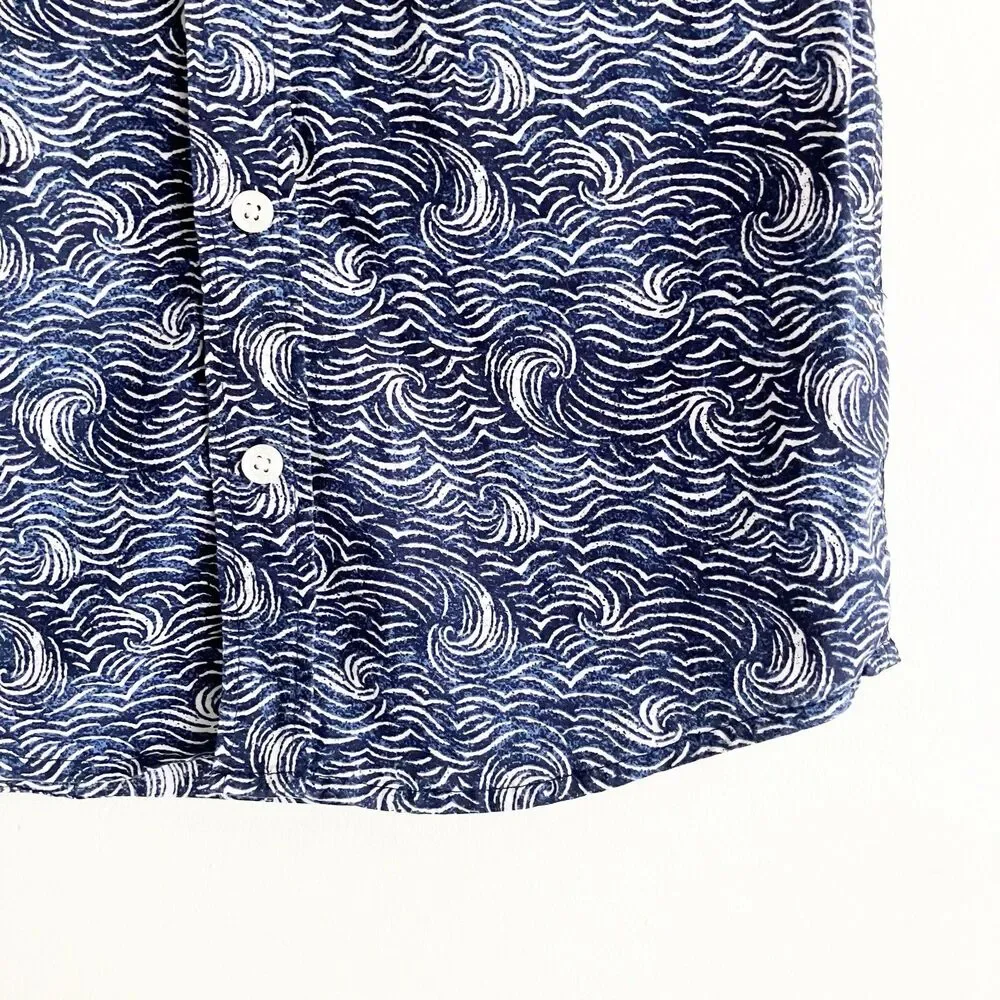 Old Navy Built In Flex Wave Shirt Boys Sz 6-7 Navy Blue Short Sleeve Button Down
